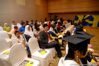 Convocation Ceremony: Bachelor of Commerce, Flinders University, Adelaide Australia