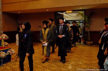 Convocation Ceremony: Bachelor of Commerce, Flinders University, Adelaide Australia