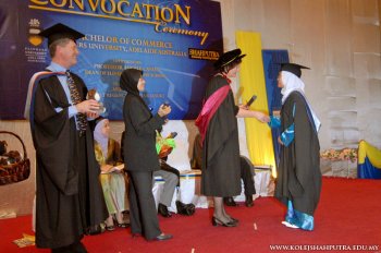 Convocation Ceremony: Bachelor of Commerce, Flinders University, Adelaide Australia