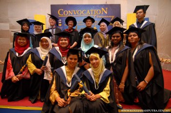 Convocation Ceremony: Bachelor of Commerce, Flinders University, Adelaide Australia