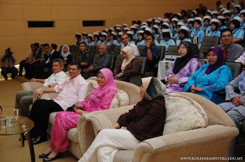 Lawatan Timbalan Menteri Pengajian Tinggi II, Y.B. Dato' Saifuddin Abdullah