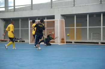 Perlawanaan Futsal - UCSA lwn Pasukan Veteran Pahang