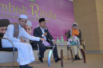 Ombak Rindu : Rinduku kepadamu Ya Rasulullah