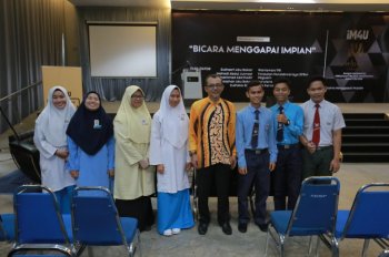 Program Bicara Menggapai Impian IM4U bersama Widad College dan PERHATI