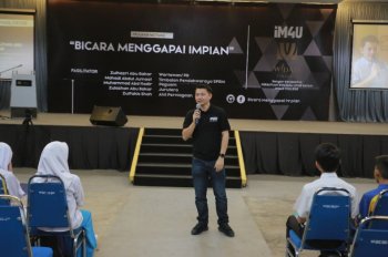 Program Bicara Menggapai Impian IM4U bersama Widad College dan PERHATI