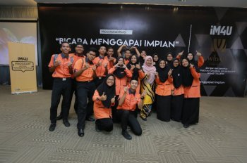 Program Bicara Menggapai Impian IM4U bersama Widad College dan PERHATI