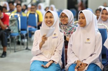 Program Bicara Menggapai Impian IM4U bersama Widad College dan PERHATI