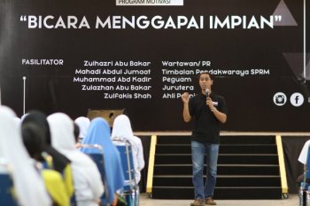 Program Bicara Menggapai Impian IM4U bersama Widad College dan PERHATI