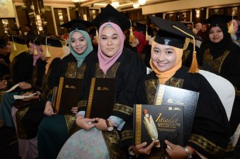 Istiadat Konvokesyen Ke-5 Widad University College 2017