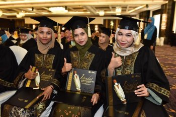 Istiadat Konvokesyen Ke-5 Widad University College 2017