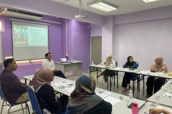 Sales Training by En Mohd Faroq bin Dato' Ibrahim, Chief Operating Officer Widad Education Sdn. Bhd.