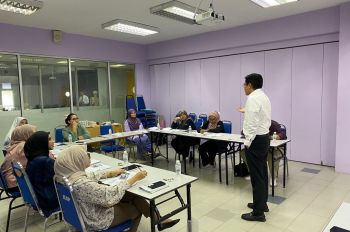 Sales Training by En Mohd Faroq bin Dato' Ibrahim, Chief Operating Officer Widad Education Sdn. Bhd.