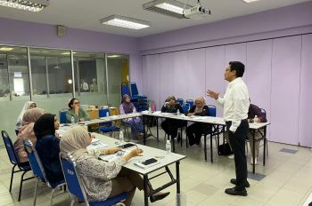 Sales Training by En Mohd Faroq bin Dato' Ibrahim, Chief Operating Officer Widad Education Sdn. Bhd.